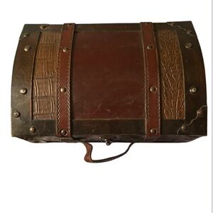 Vintage Style Brown Chest